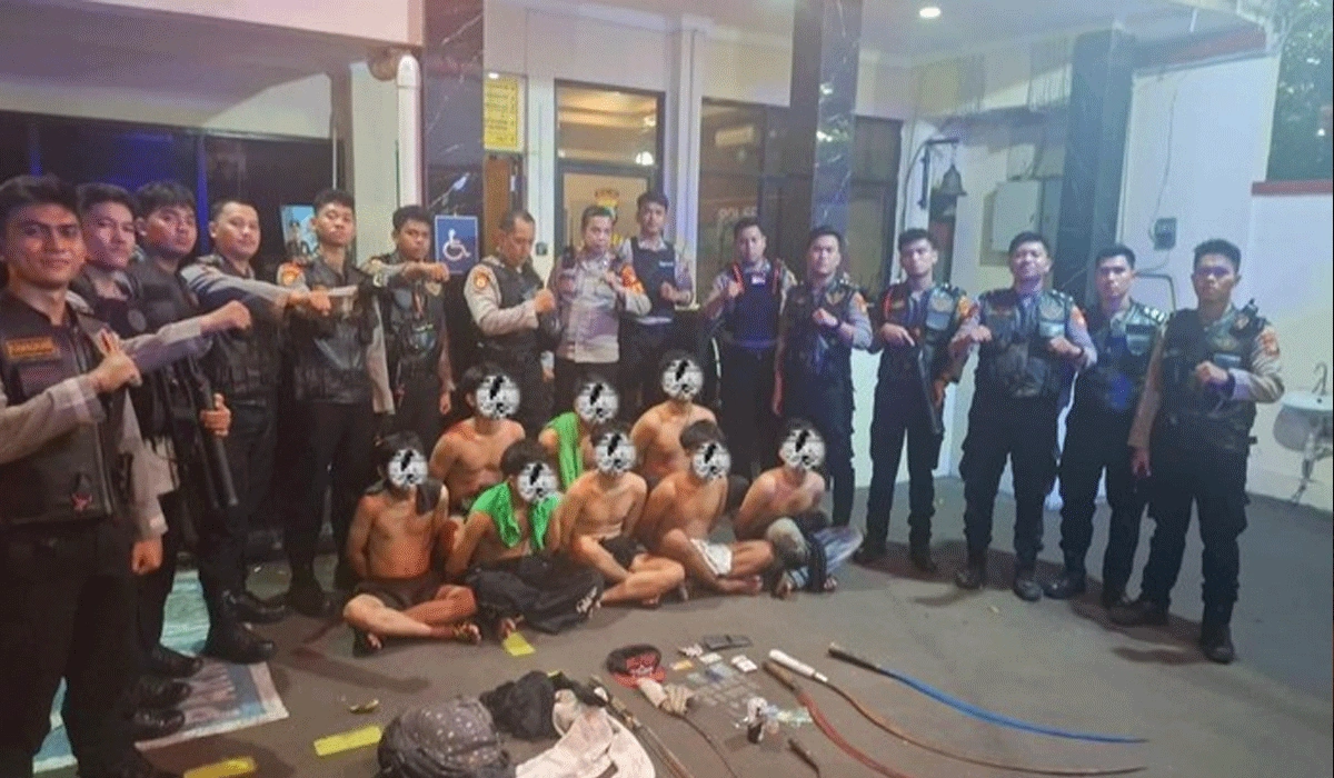 8 Pelaku Tawuran Jakpus Ditangkap, Narkoba dan Molotov Disita